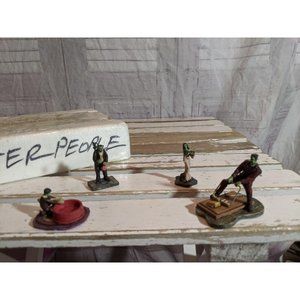 Hawthorne‎ village feeding the pets Munster Hallowe